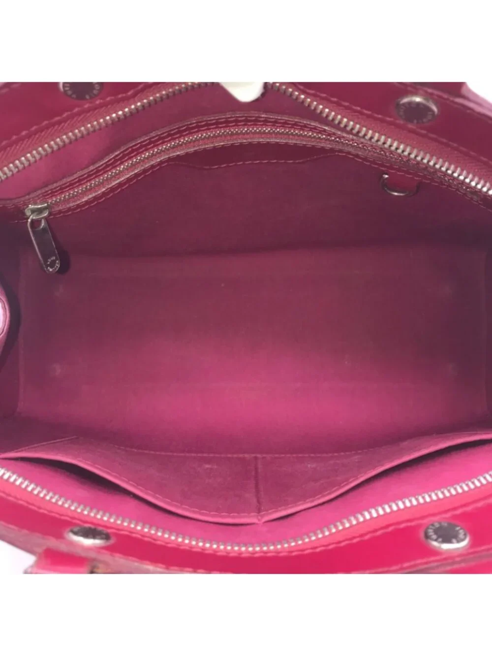 Louis Vuitton item status